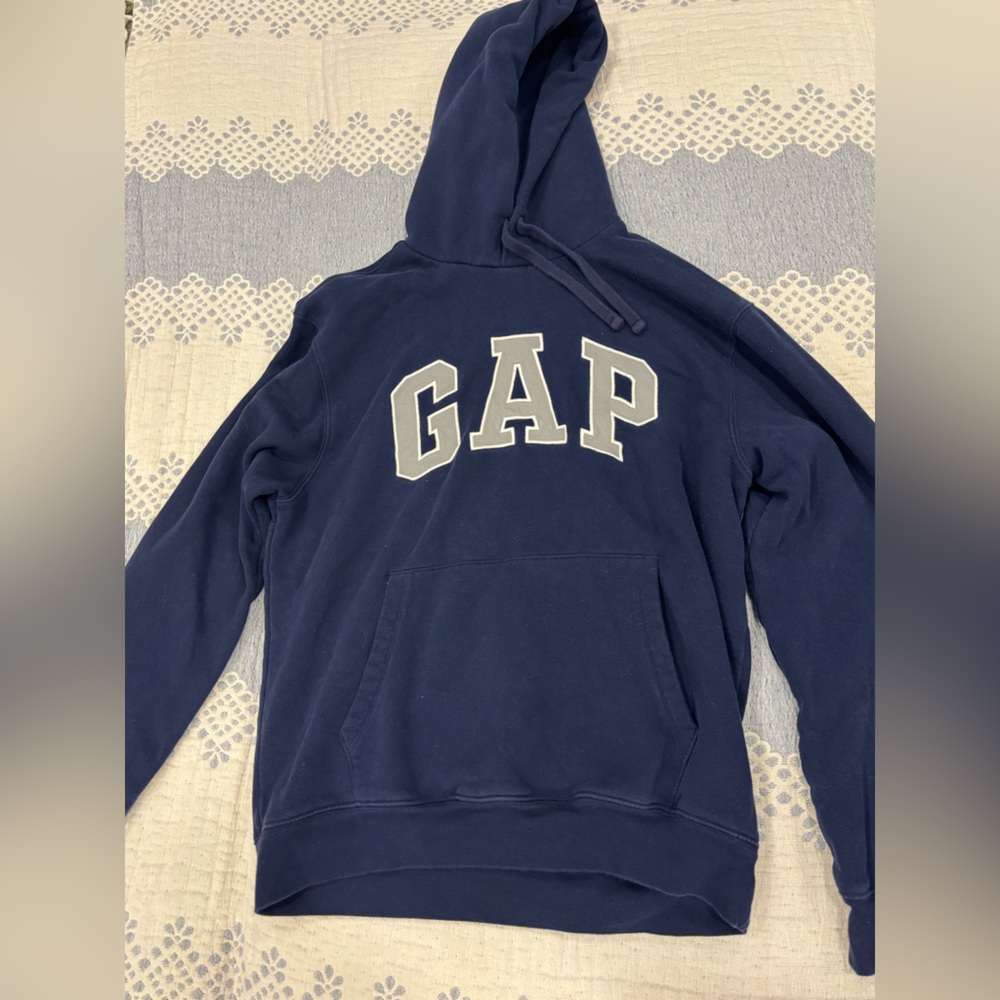 GAP Woman’s Navy Hoodie
